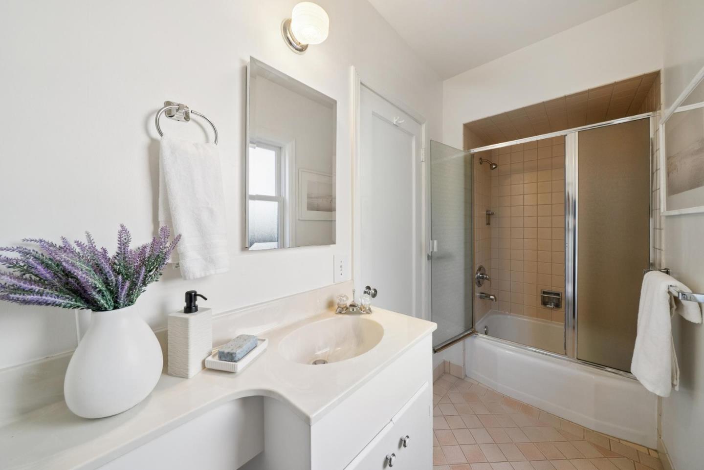 Detail Gallery Image 42 of 53 For 828 Cordilleras Ave, San Carlos,  CA 94070 - 3 Beds | 2 Baths