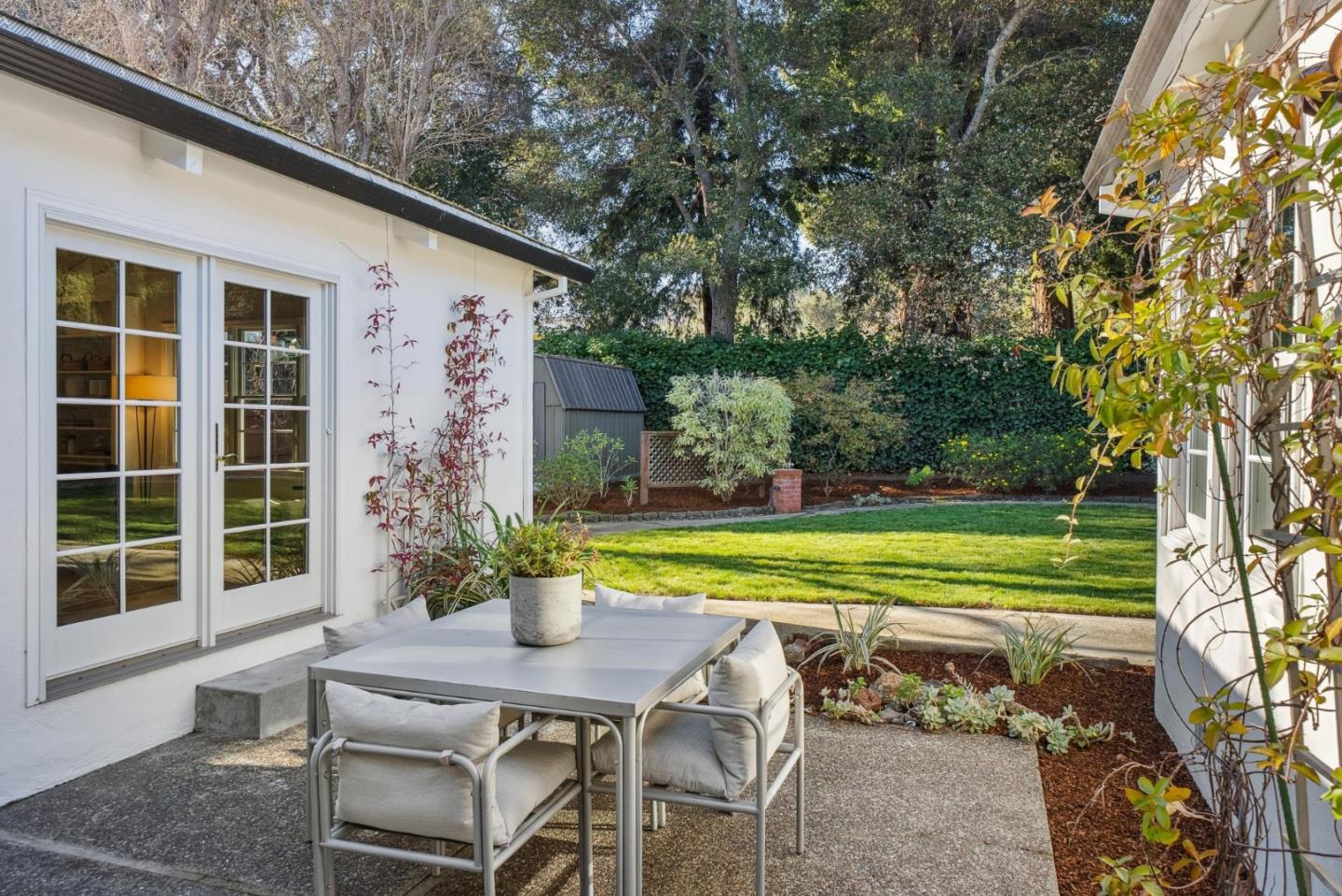 Detail Gallery Image 43 of 53 For 828 Cordilleras Ave, San Carlos,  CA 94070 - 3 Beds | 2 Baths