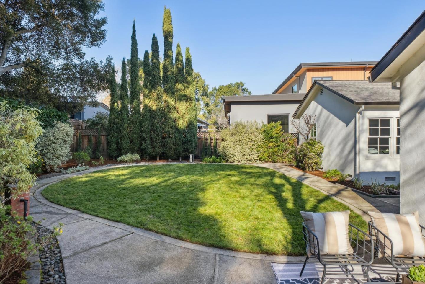 Detail Gallery Image 45 of 53 For 828 Cordilleras Ave, San Carlos,  CA 94070 - 3 Beds | 2 Baths