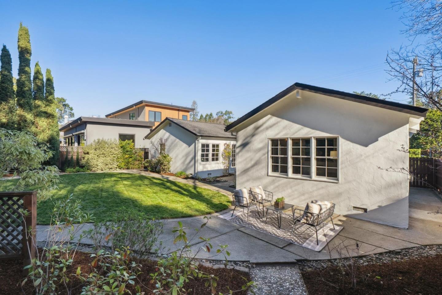 Detail Gallery Image 50 of 53 For 828 Cordilleras Ave, San Carlos,  CA 94070 - 3 Beds | 2 Baths