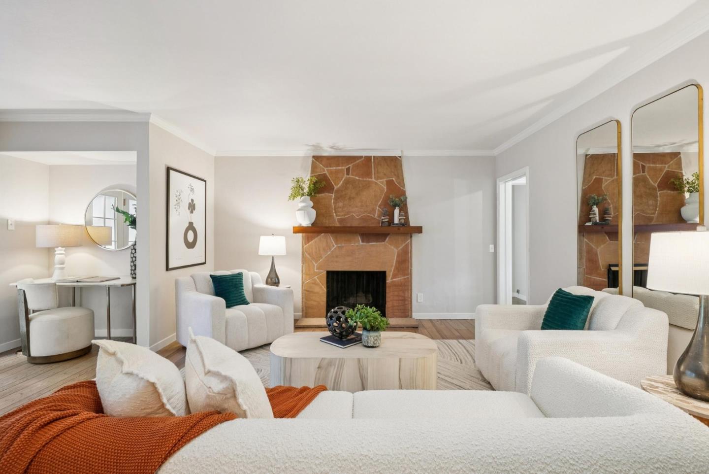 Detail Gallery Image 9 of 53 For 828 Cordilleras Ave, San Carlos,  CA 94070 - 3 Beds | 2 Baths