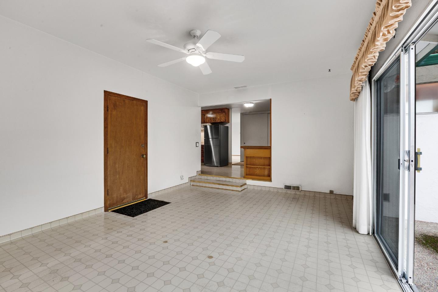 Detail Gallery Image 18 of 45 For 1423 Primrose Way, Cupertino,  CA 95014 - 3 Beds | 2 Baths