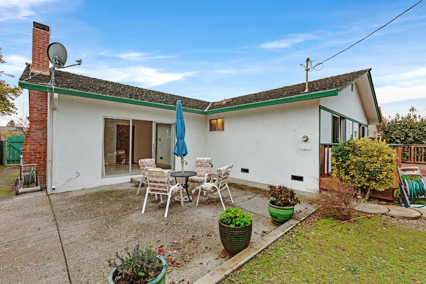 Detail Gallery Image 31 of 45 For 1423 Primrose Way, Cupertino,  CA 95014 - 3 Beds | 2 Baths