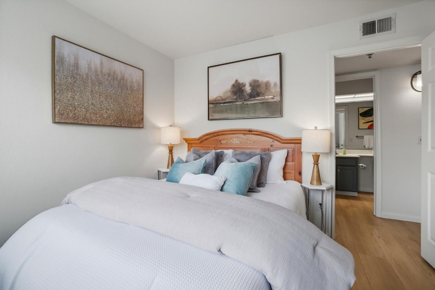 Detail Gallery Image 18 of 41 For 1301 Danberry Ln, Daly City,  CA 94014 - 2 Beds | 2 Baths