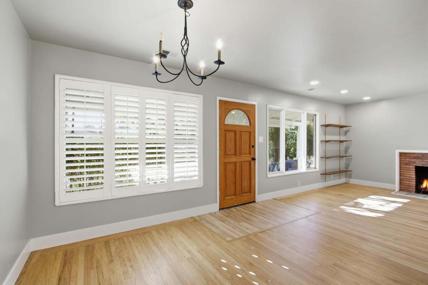 Detail Gallery Image 4 of 25 For 2682 Coit Dr, San Jose,  CA 95124 - 3 Beds | 1 Baths