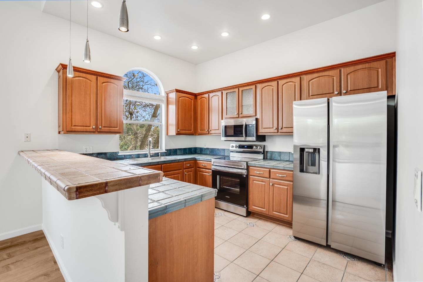 Photo #6: ML82032106 Listing: Photo #6