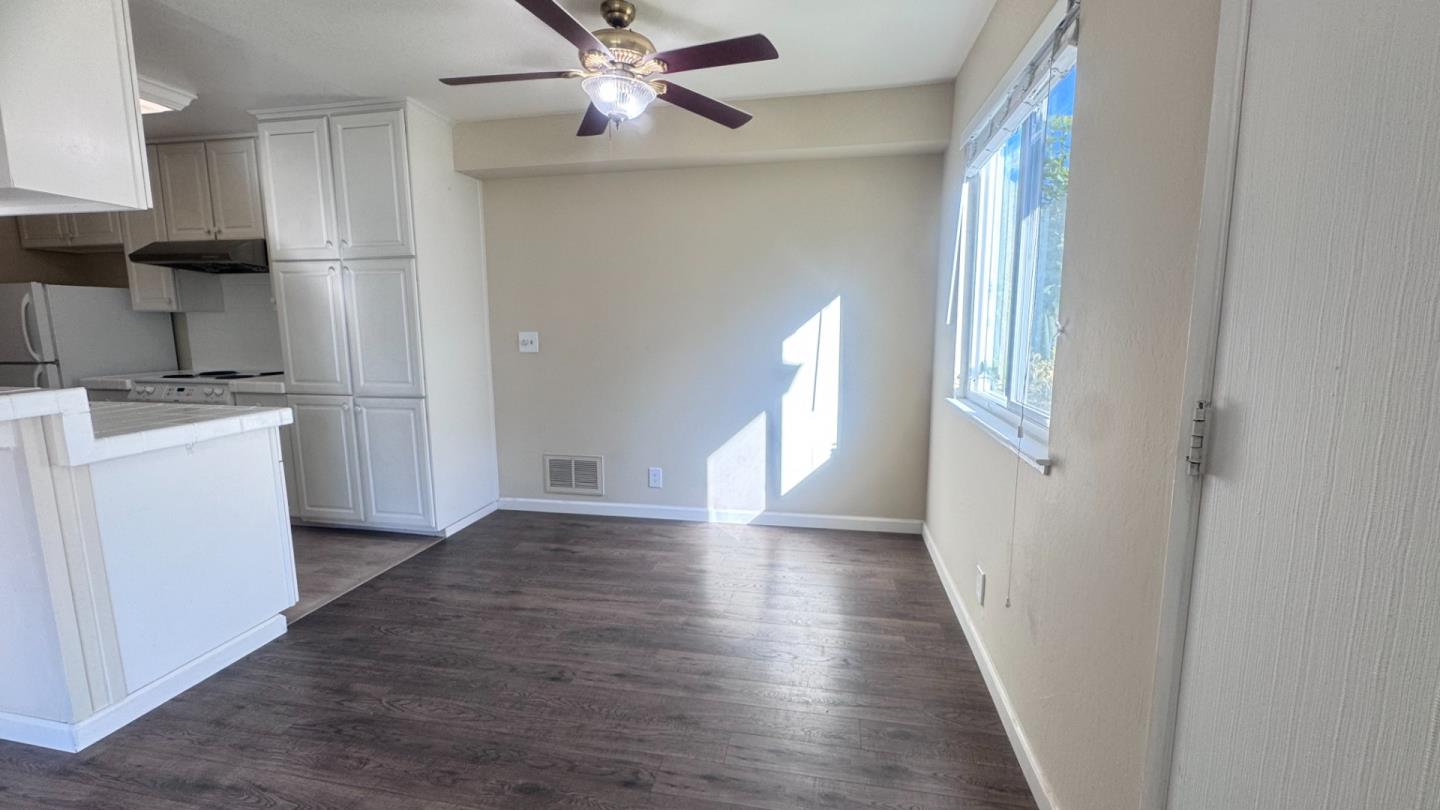 Detail Gallery Image 9 of 19 For 32656 Brenda Way #2,  Union City,  CA 94587 - 2 Beds | 1 Baths