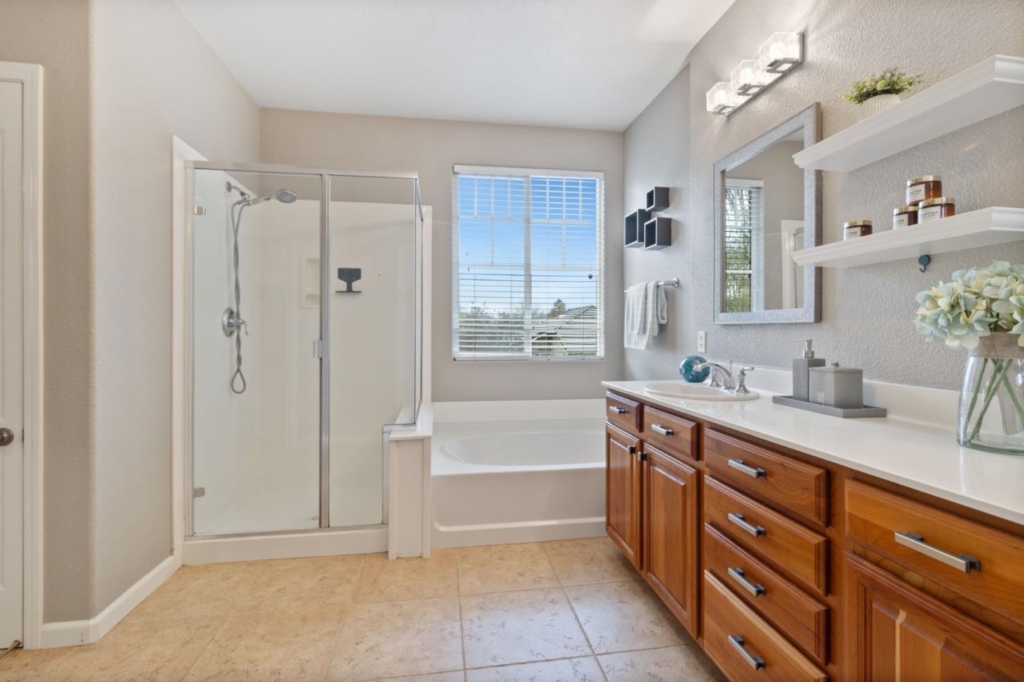 Detail Gallery Image 20 of 35 For 8980 Acorn Way, Gilroy,  CA 95020 - 4 Beds | 2 Baths