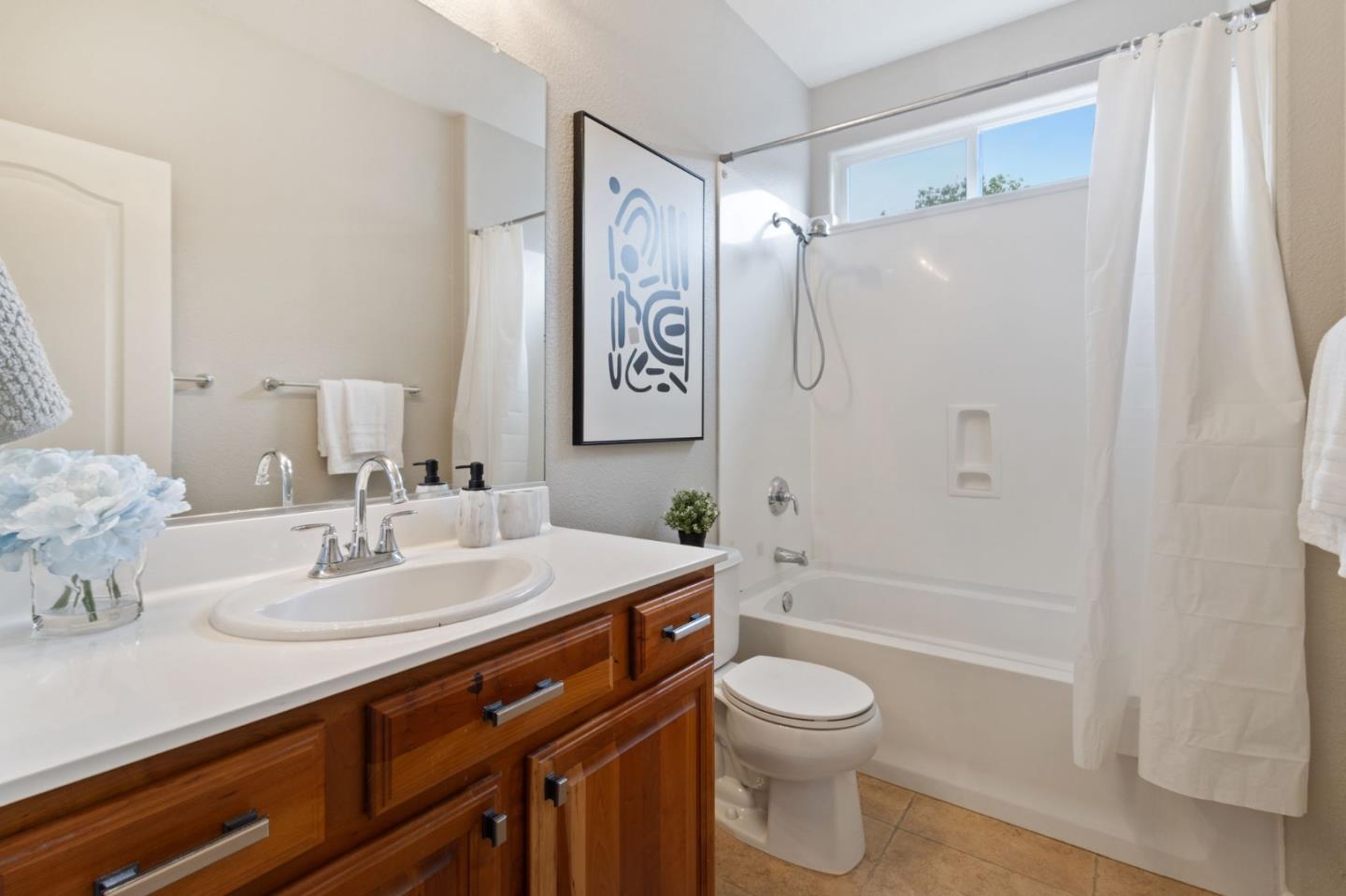 Detail Gallery Image 27 of 35 For 8980 Acorn Way, Gilroy,  CA 95020 - 4 Beds | 2 Baths