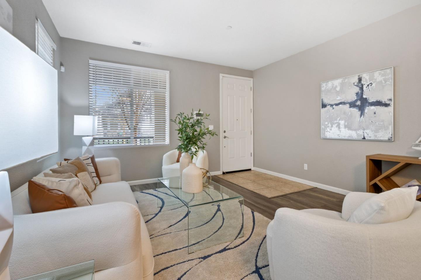 Detail Gallery Image 6 of 35 For 8980 Acorn Way, Gilroy,  CA 95020 - 4 Beds | 2 Baths