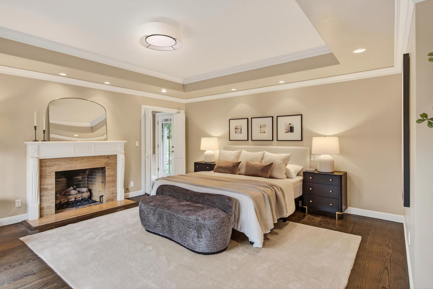 Detail Gallery Image 15 of 48 For 12911 Atherton Ct, Los Altos Hills,  CA 94022 - 5 Beds | 3/1 Baths