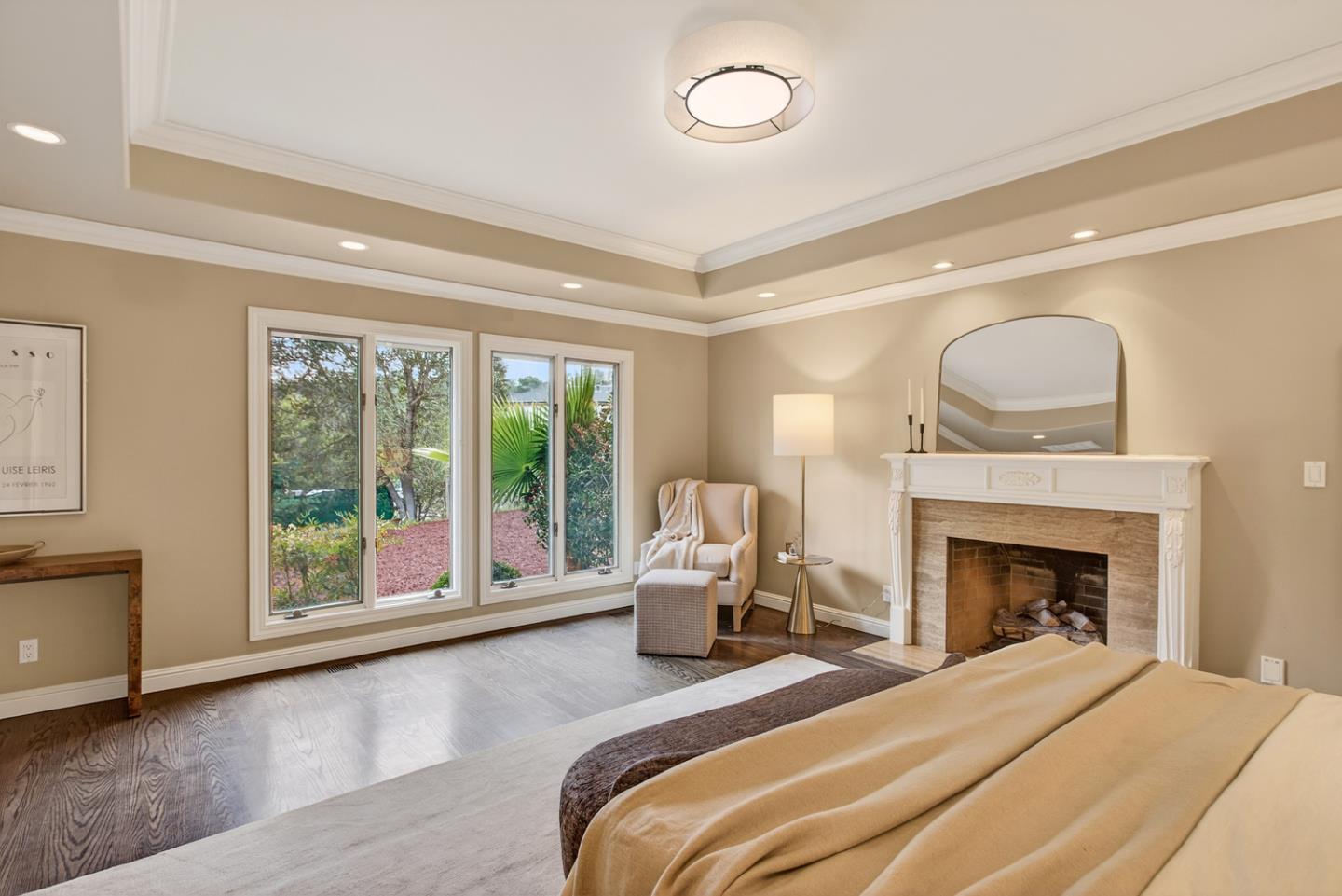 Detail Gallery Image 16 of 48 For 12911 Atherton Ct, Los Altos Hills,  CA 94022 - 5 Beds | 3/1 Baths