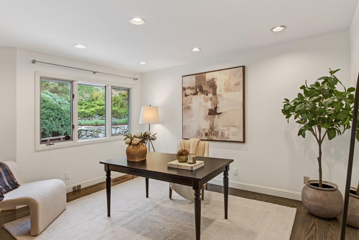 Detail Gallery Image 22 of 48 For 12911 Atherton Ct, Los Altos Hills,  CA 94022 - 5 Beds | 3/1 Baths