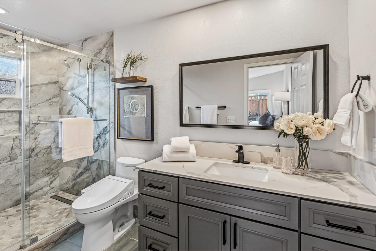 Detail Gallery Image 16 of 29 For 1861 Montecito Ave, Mountain View,  CA 94043 - 4 Beds | 2 Baths