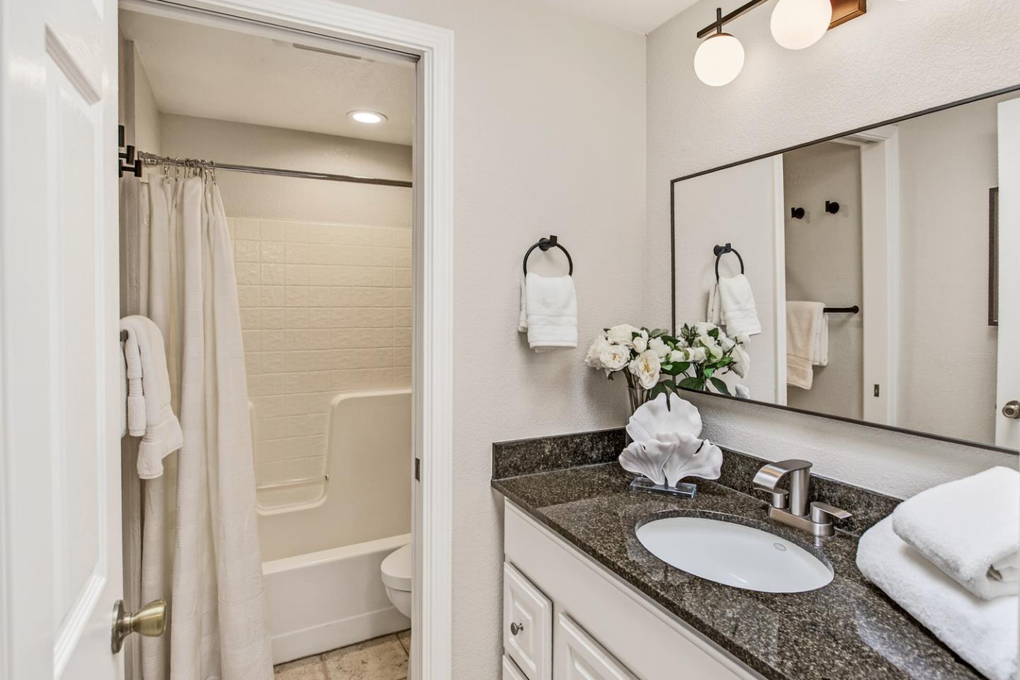 Detail Gallery Image 23 of 29 For 1861 Montecito Ave, Mountain View,  CA 94043 - 4 Beds | 2 Baths