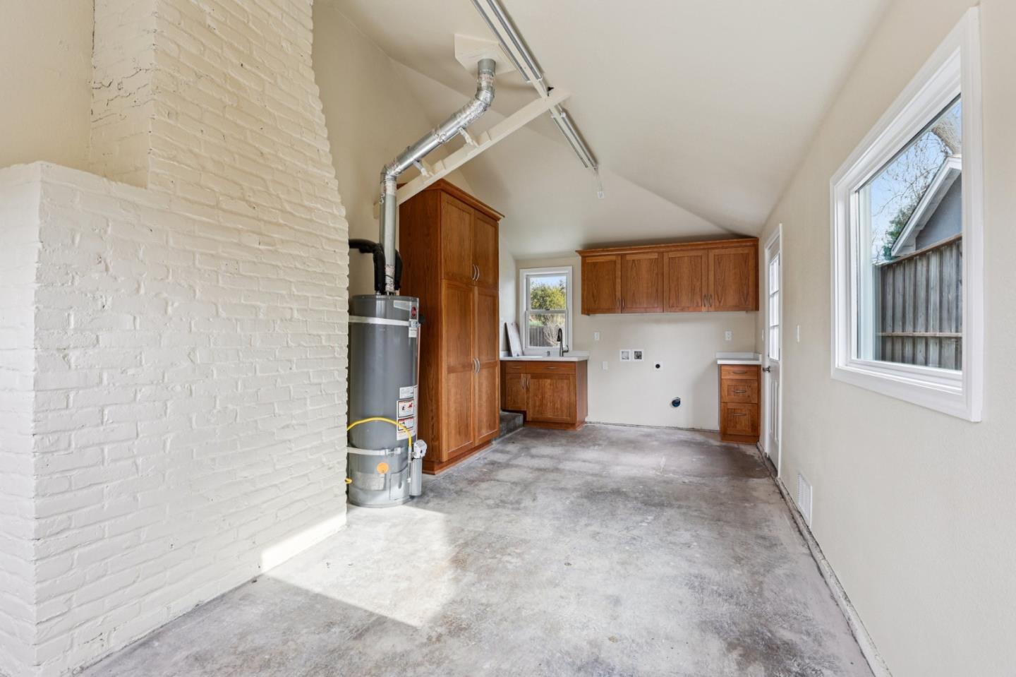 Detail Gallery Image 12 of 23 For 188 S Morrison Ave, San Jose,  CA 95126 - 2 Beds | 1 Baths