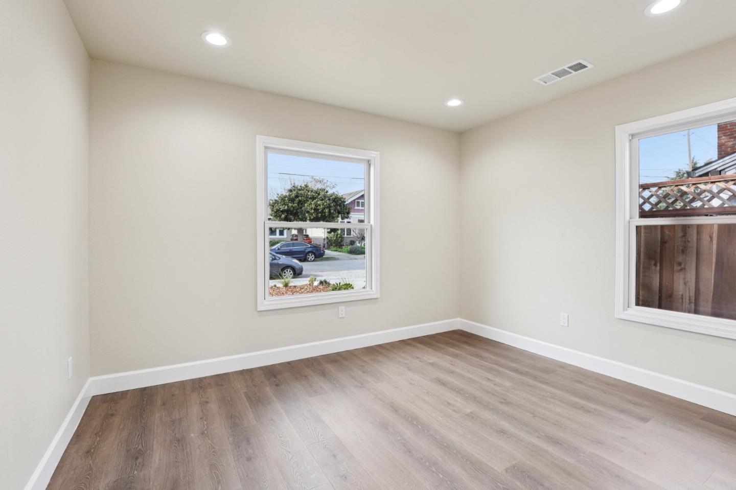 Detail Gallery Image 14 of 23 For 188 S Morrison Ave, San Jose,  CA 95126 - 2 Beds | 1 Baths