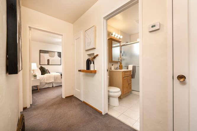 Detail Gallery Image 10 of 16 For 55 Burbank Ave, San Mateo,  CA 94403 - 2 Beds | 1 Baths