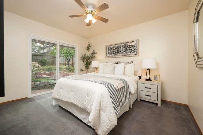 Detail Gallery Image 9 of 16 For 55 Burbank Ave, San Mateo,  CA 94403 - 2 Beds | 1 Baths