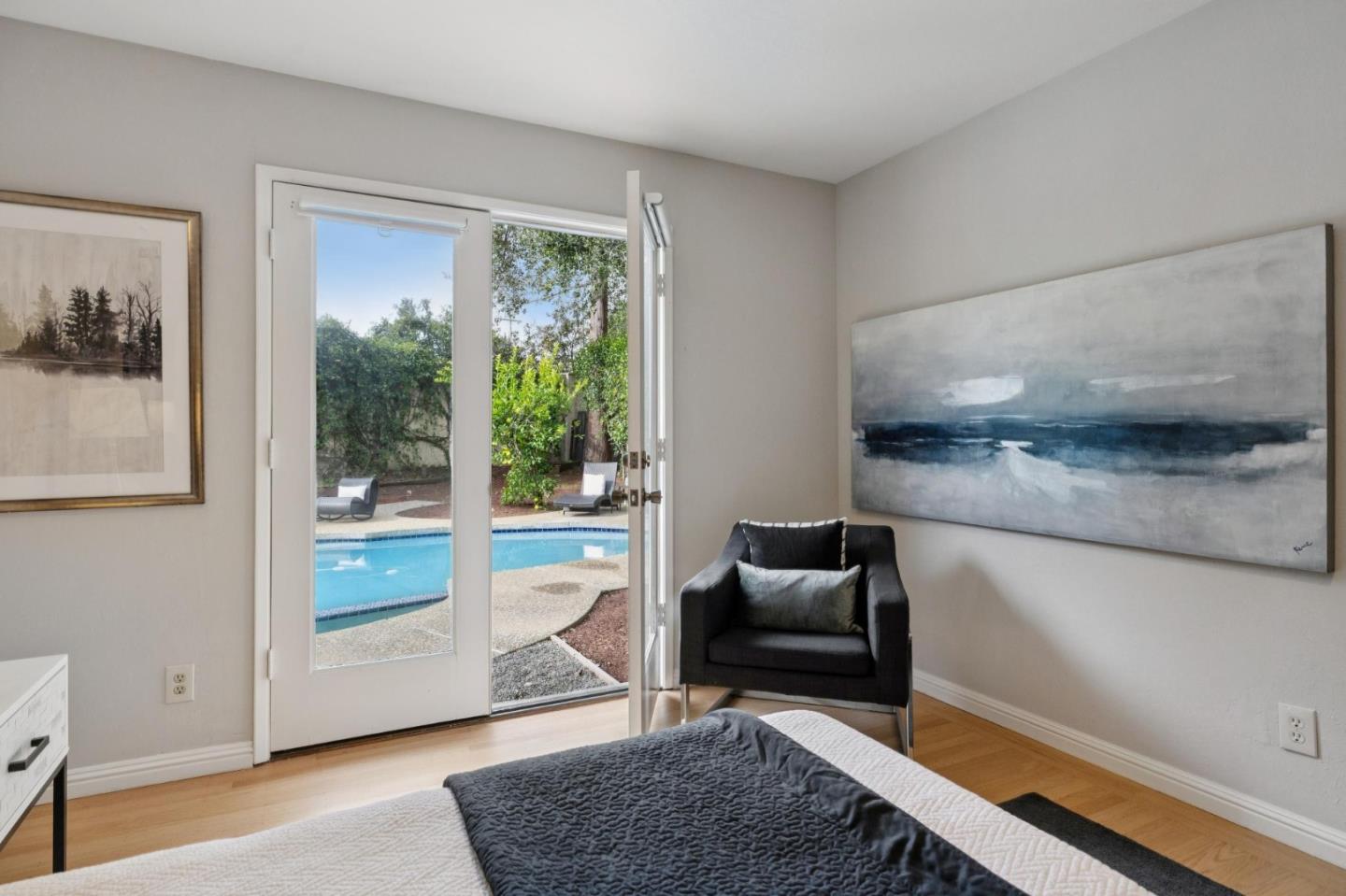 Detail Gallery Image 17 of 45 For 50 Los Altos Ave, Los Altos,  CA 94022 - 5 Beds | 4 Baths