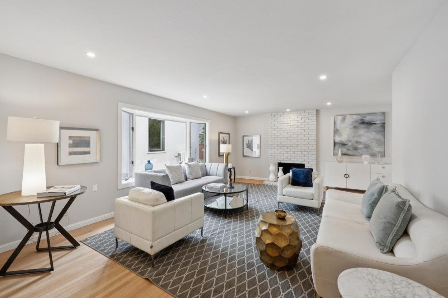 Detail Gallery Image 3 of 45 For 50 Los Altos Ave, Los Altos,  CA 94022 - 5 Beds | 4 Baths