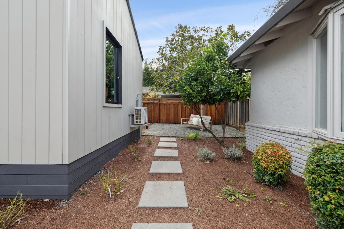 Detail Gallery Image 46 of 46 For 50 Los Altos Ave, Los Altos,  CA 94022 - 5 Beds | 4 Baths