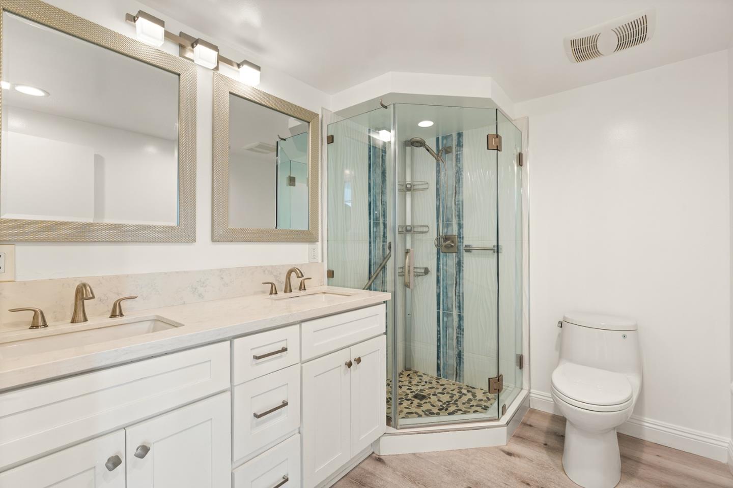 Detail Gallery Image 13 of 21 For 4316 Marina City Dr #919C,  Marina Del Rey,  CA 90292 - 3 Beds | 2 Baths