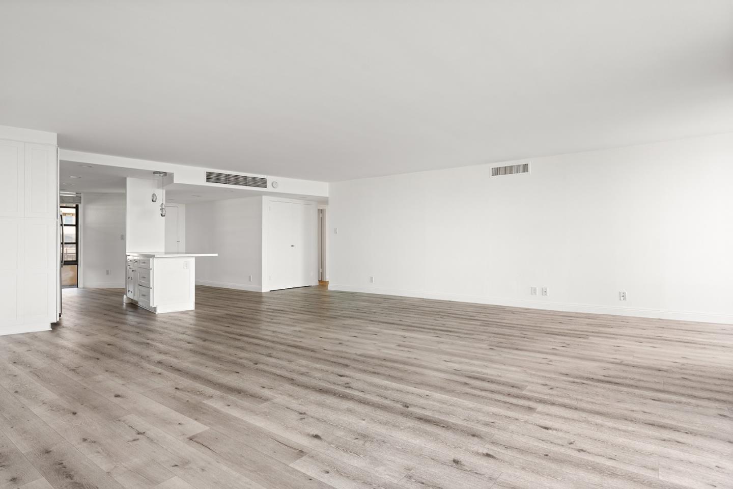 Detail Gallery Image 8 of 21 For 4316 Marina City Dr #919C,  Marina Del Rey,  CA 90292 - 3 Beds | 2 Baths