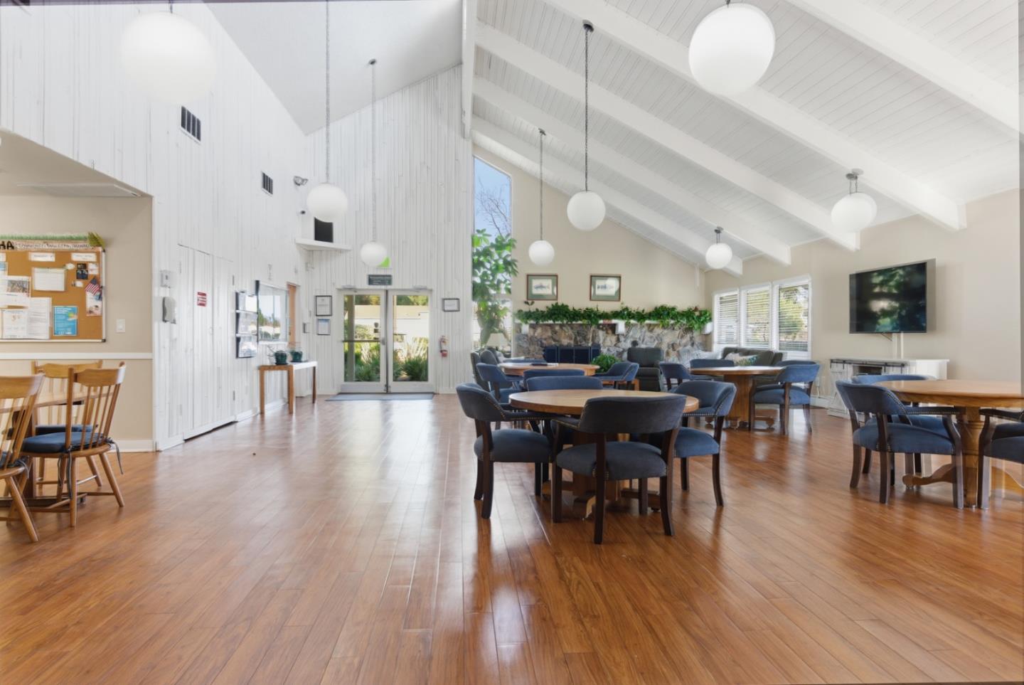 Detail Gallery Image 37 of 41 For 122 Timbercove Dr #122,  Campbell,  CA 95008 - 3 Beds | 2 Baths