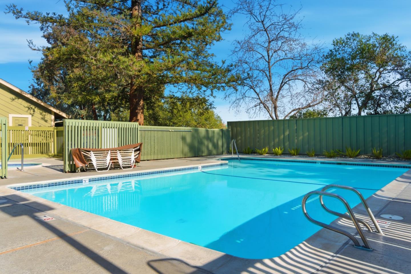 Detail Gallery Image 39 of 41 For 122 Timbercove Dr #122,  Campbell,  CA 95008 - 3 Beds | 2 Baths