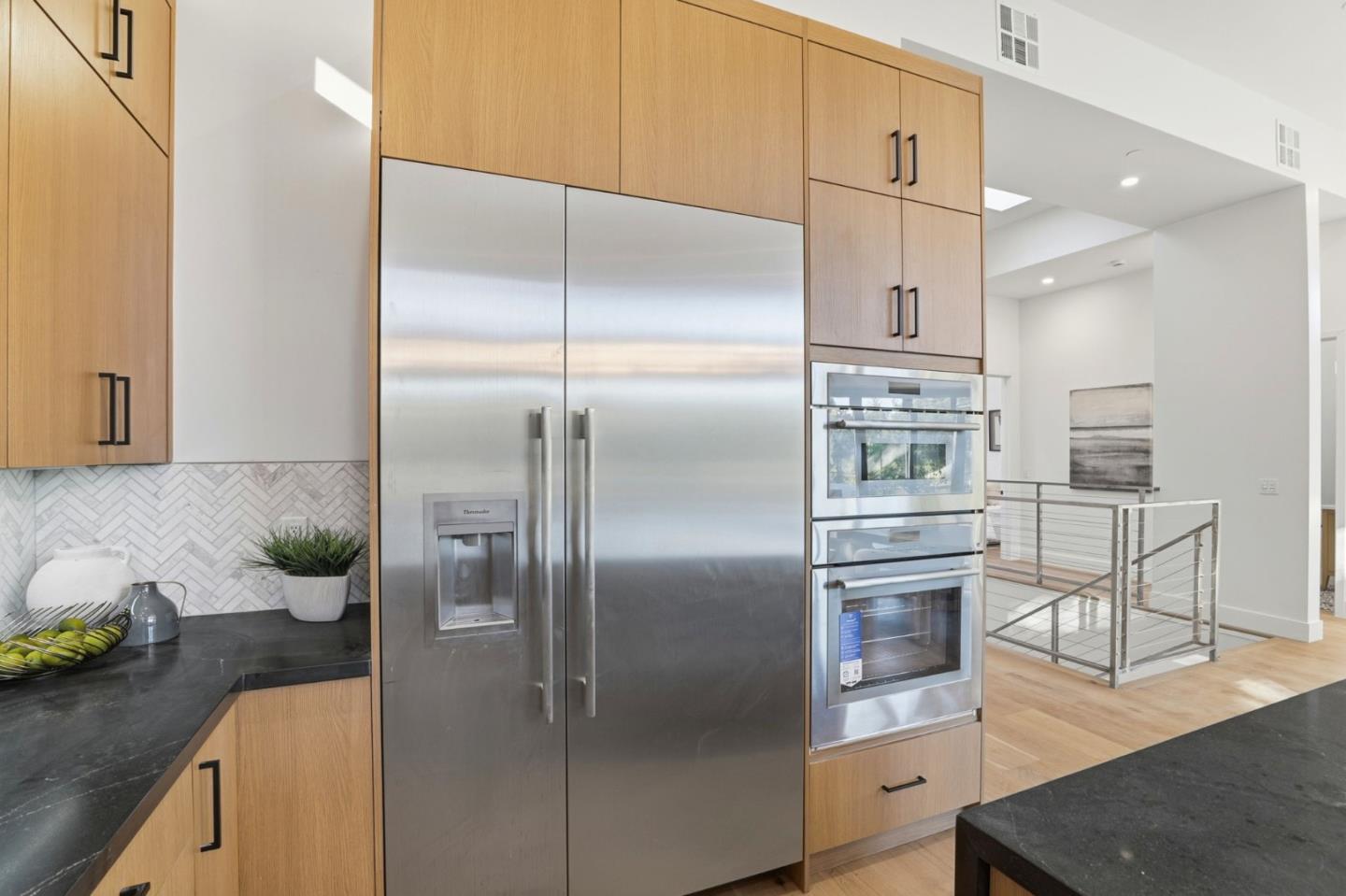 Detail Gallery Image 12 of 32 For 11660 Winding Way, Los Altos,  CA 94024 - 5 Beds | 5 Baths