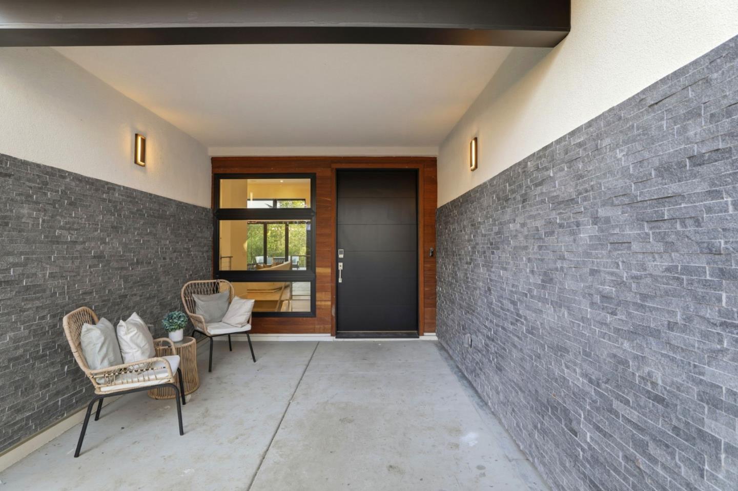 Detail Gallery Image 4 of 32 For 11660 Winding Way, Los Altos,  CA 94024 - 5 Beds | 5 Baths