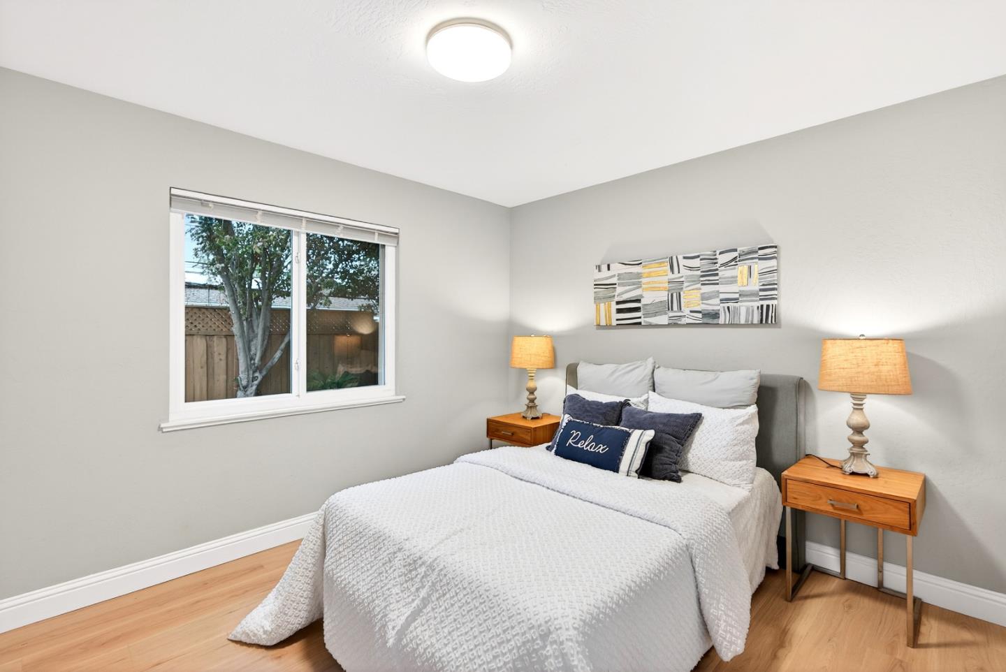 Detail Gallery Image 17 of 26 For 766 Cuesta Dr, Mountain View,  CA 94040 - 3 Beds | 2 Baths