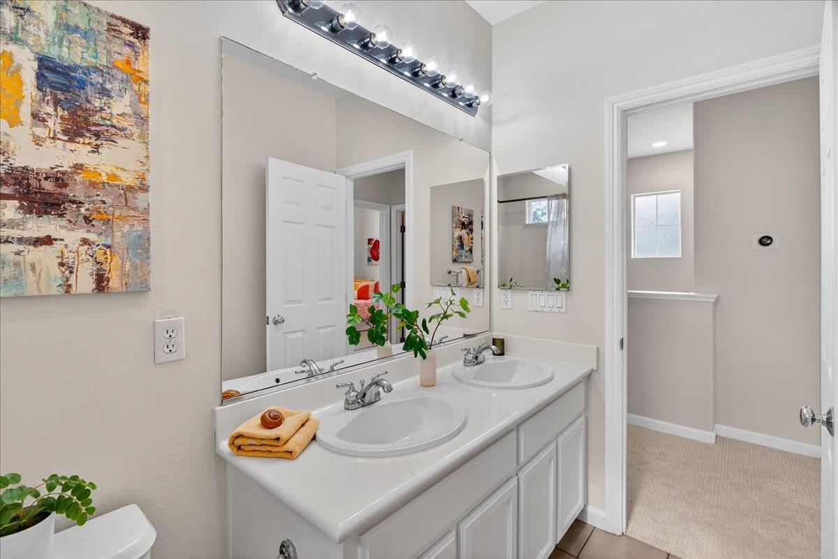 Detail Gallery Image 38 of 52 For 976 Foxworthy Ave, San Jose,  CA 95125 - 4 Beds | 3 Baths