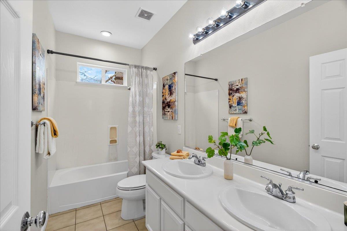 Detail Gallery Image 39 of 52 For 976 Foxworthy Ave, San Jose,  CA 95125 - 4 Beds | 3 Baths