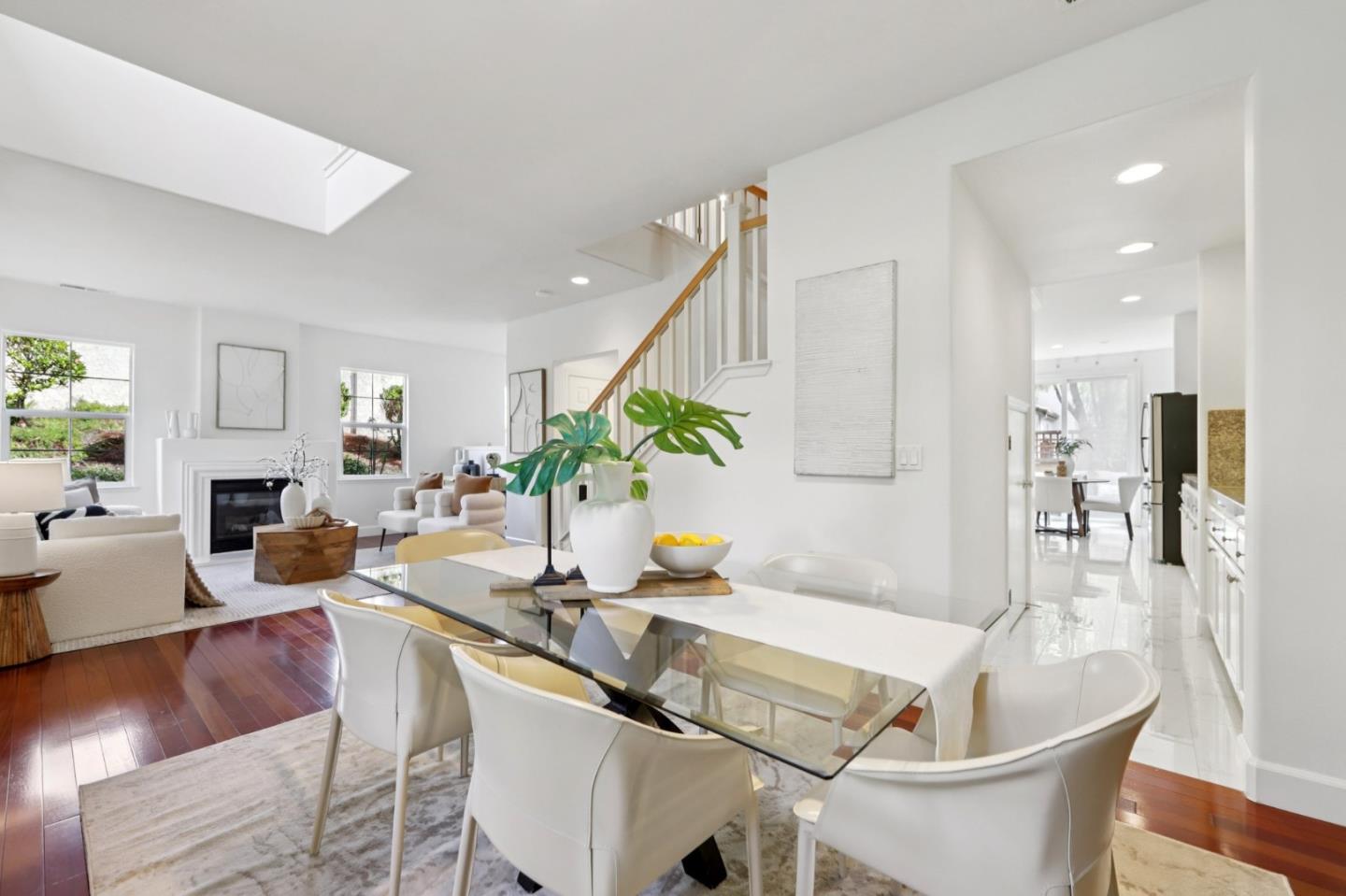 Detail Gallery Image 13 of 70 For 3858 Evangelho Cir, San Jose,  CA 95148 - 4 Beds | 2/1 Baths