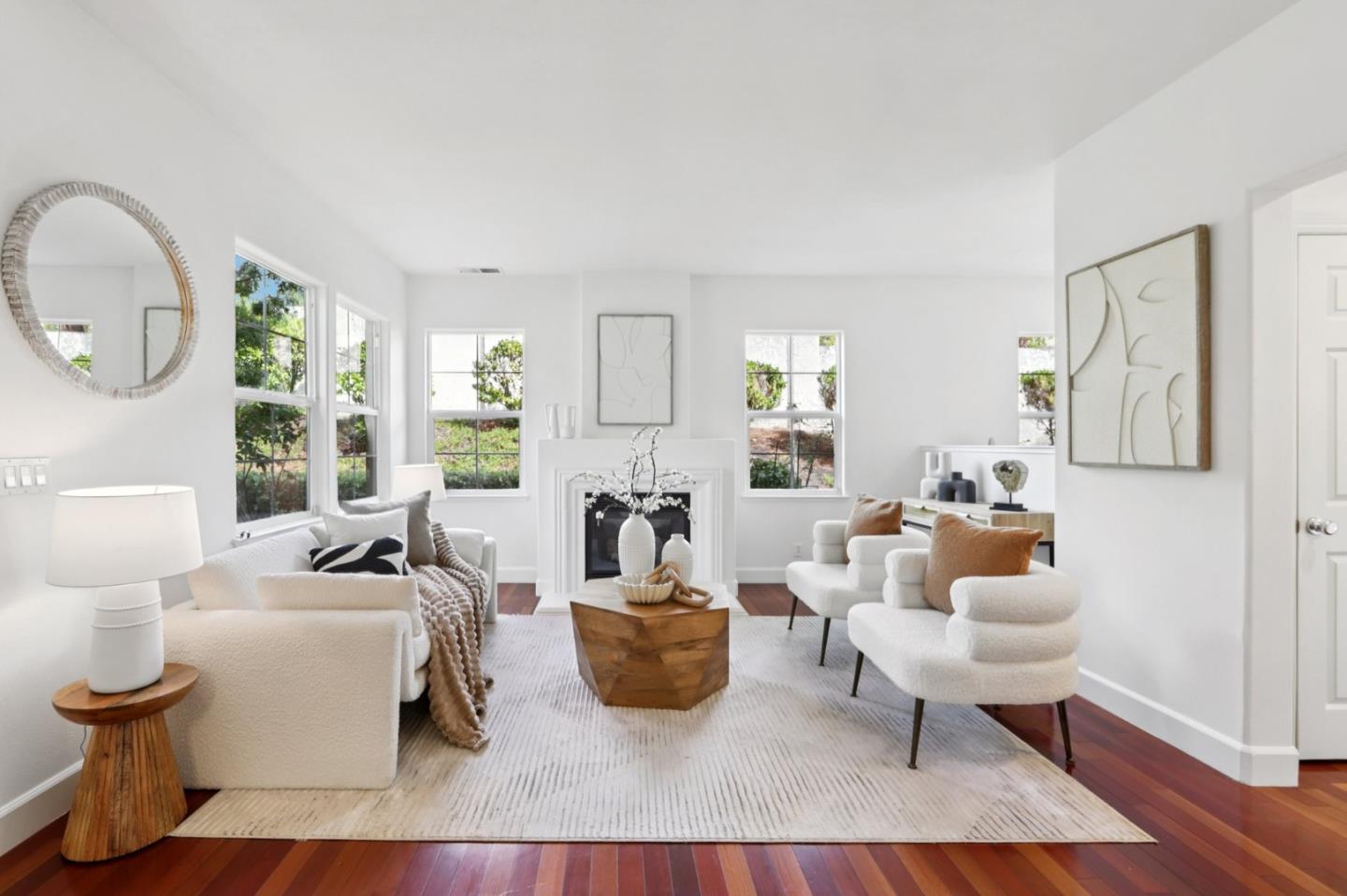 Detail Gallery Image 3 of 70 For 3858 Evangelho Cir, San Jose,  CA 95148 - 4 Beds | 2/1 Baths