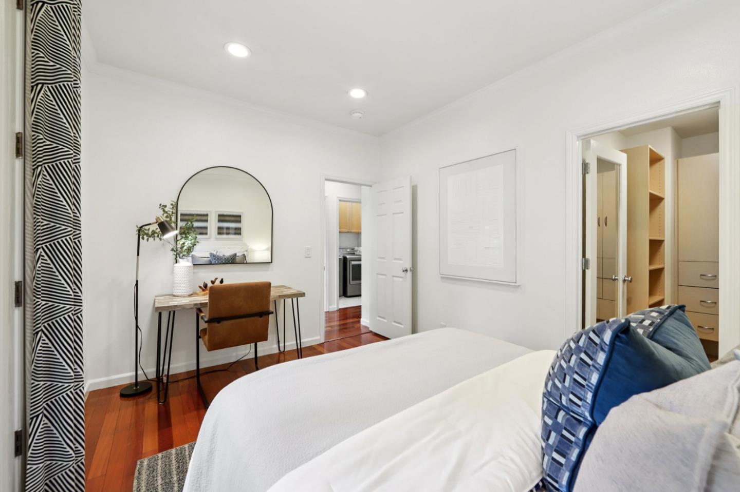 Detail Gallery Image 33 of 70 For 3858 Evangelho Cir, San Jose,  CA 95148 - 4 Beds | 2/1 Baths