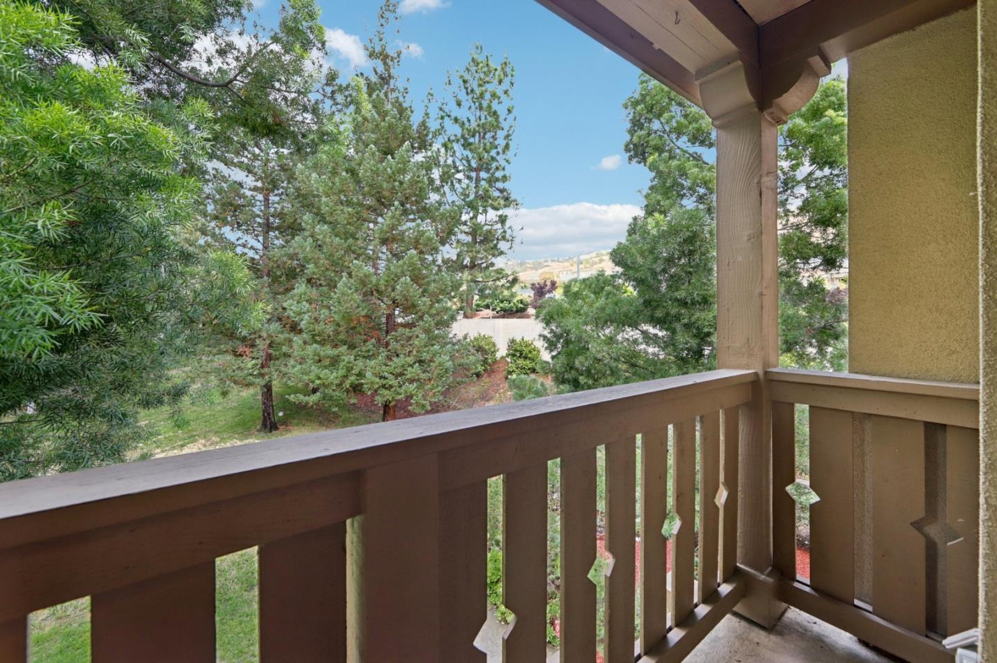 Detail Gallery Image 46 of 70 For 3858 Evangelho Cir, San Jose,  CA 95148 - 4 Beds | 2/1 Baths