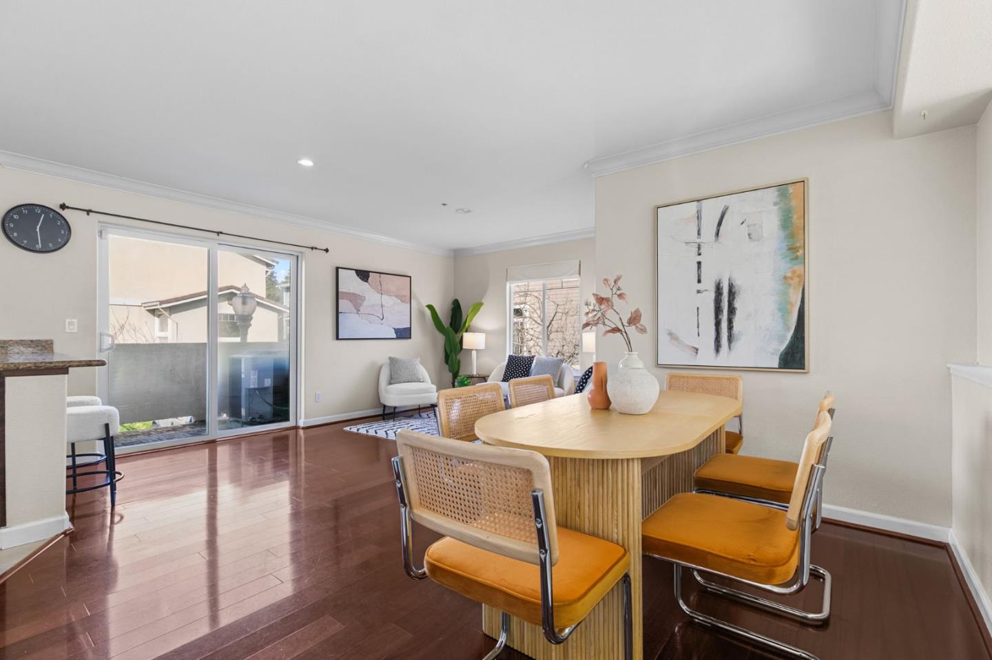 Detail Gallery Image 8 of 32 For 38211 Eggers Cmn, Fremont,  CA 94536 - 3 Beds | 2/1 Baths