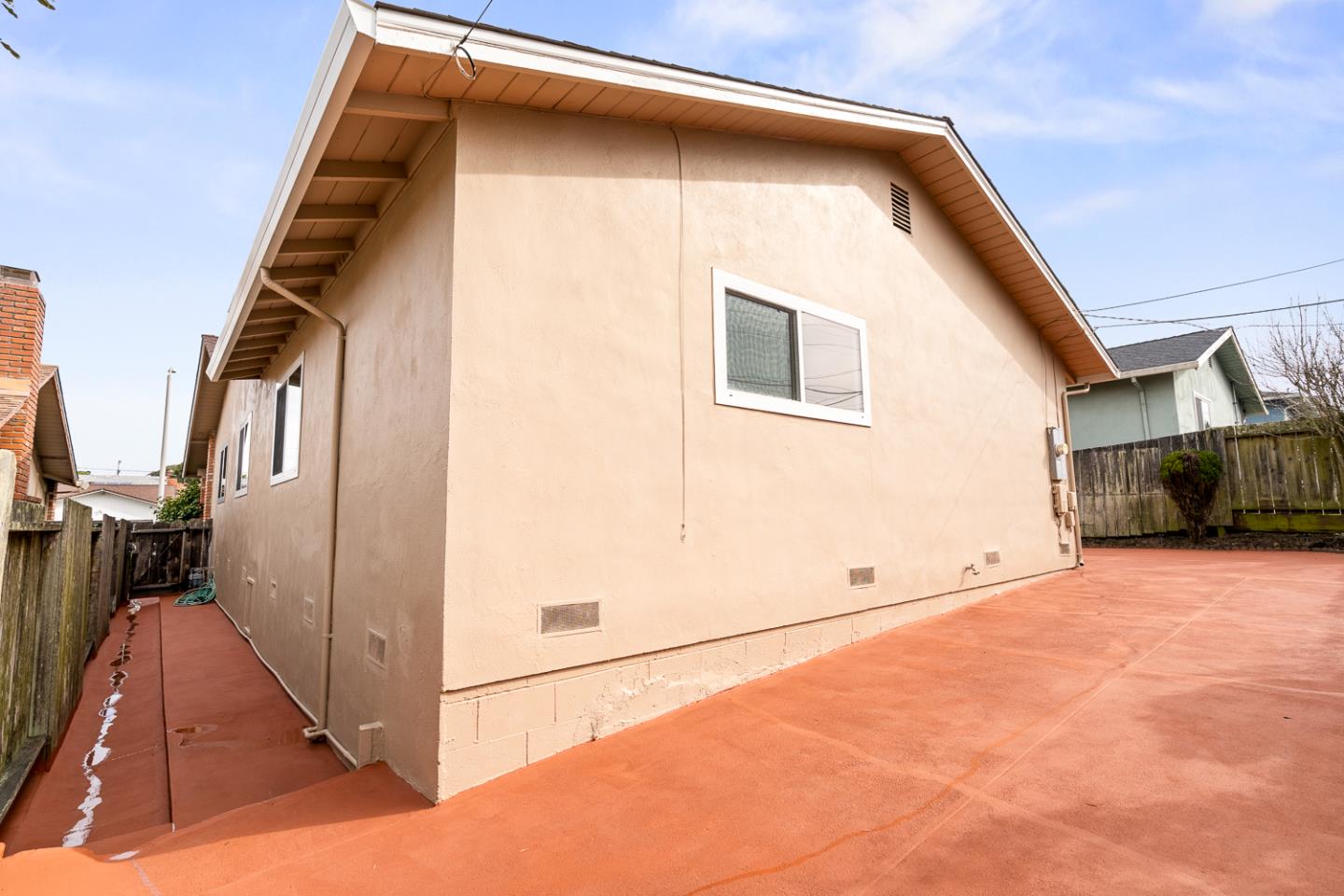 Detail Gallery Image 38 of 46 For 2440 Tipperary Ave, South San Francisco,  CA 94080 - 4 Beds | 2 Baths