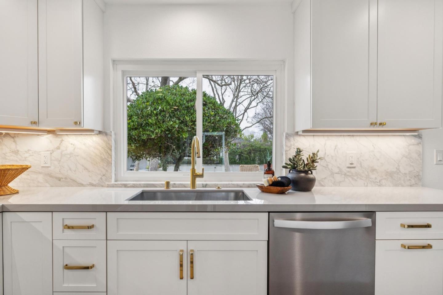 Detail Gallery Image 26 of 60 For 1962 Rancho Verde W Cir, Danville,  CA 94526 - 4 Beds | 2 Baths