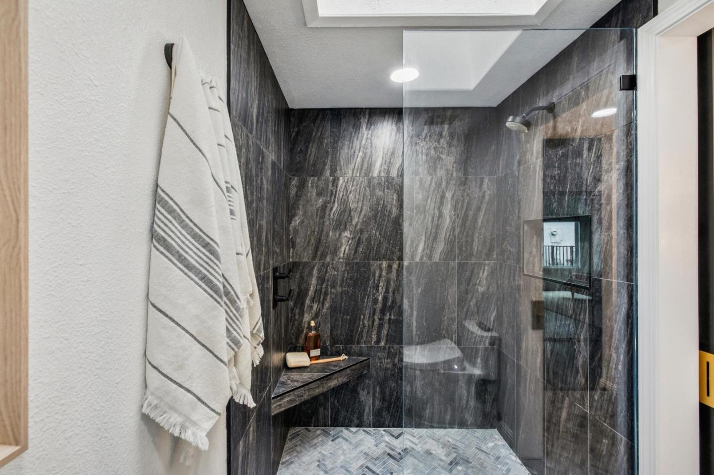 Detail Gallery Image 42 of 60 For 1962 Rancho Verde W Cir, Danville,  CA 94526 - 4 Beds | 2 Baths