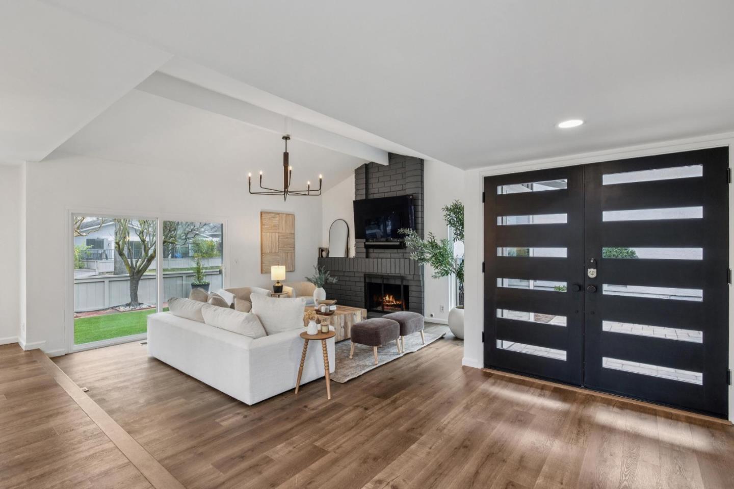 Detail Gallery Image 6 of 60 For 1962 Rancho Verde W Cir, Danville,  CA 94526 - 4 Beds | 2 Baths