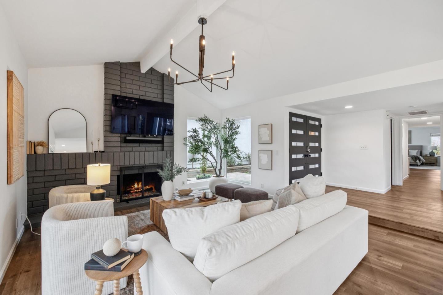 Detail Gallery Image 9 of 60 For 1962 Rancho Verde W Cir, Danville,  CA 94526 - 4 Beds | 2 Baths