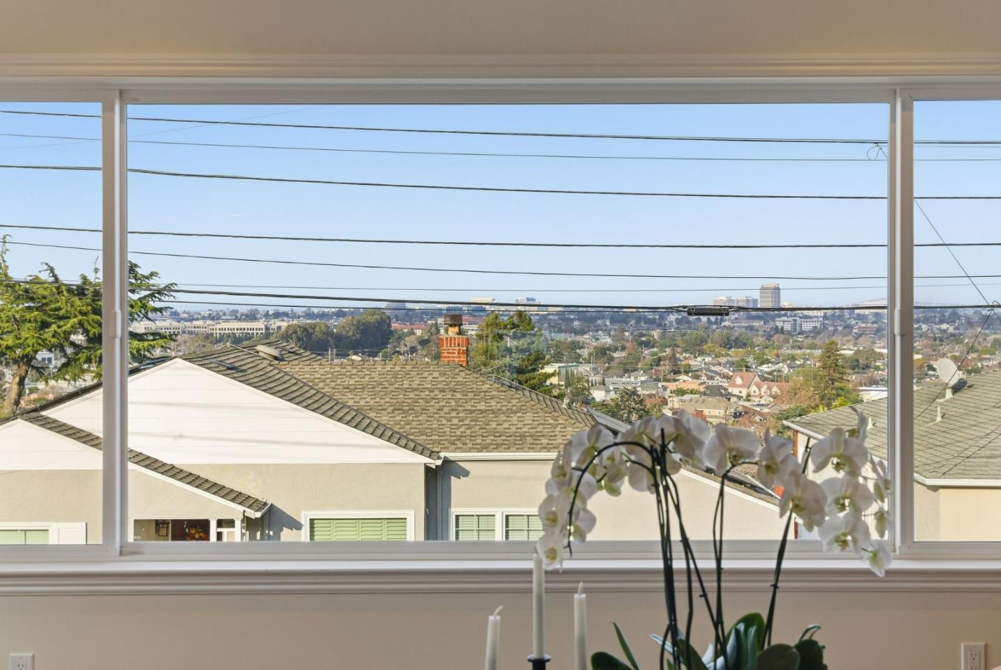 Detail Gallery Image 12 of 64 For 4030 Bayview Ave, San Mateo,  CA 94403 - 3 Beds | 2 Baths