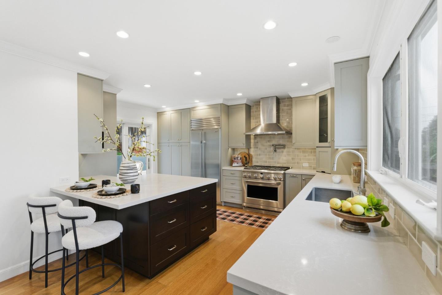 Detail Gallery Image 19 of 64 For 4030 Bayview Ave, San Mateo,  CA 94403 - 3 Beds | 2 Baths