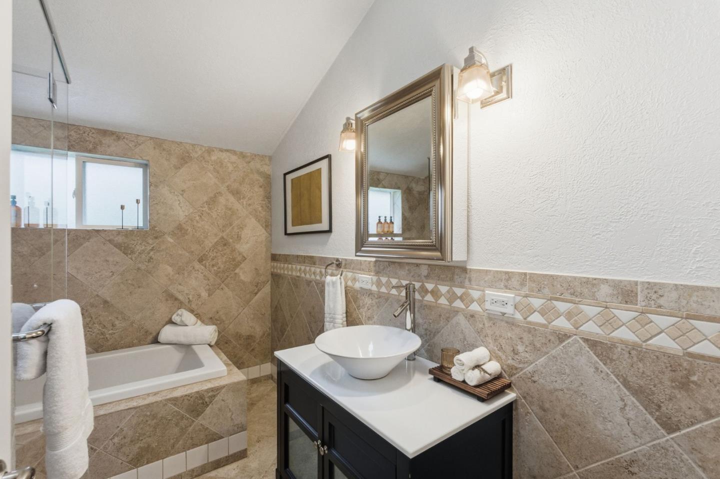 Detail Gallery Image 35 of 64 For 4030 Bayview Ave, San Mateo,  CA 94403 - 3 Beds | 2 Baths