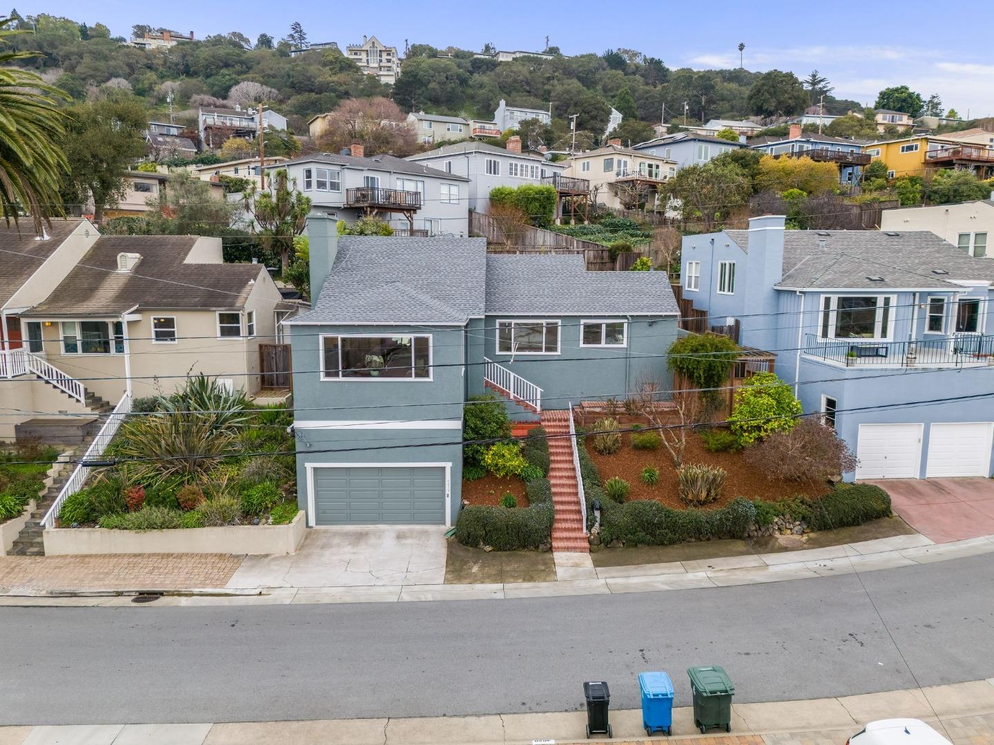 Detail Gallery Image 54 of 64 For 4030 Bayview Ave, San Mateo,  CA 94403 - 3 Beds | 2 Baths