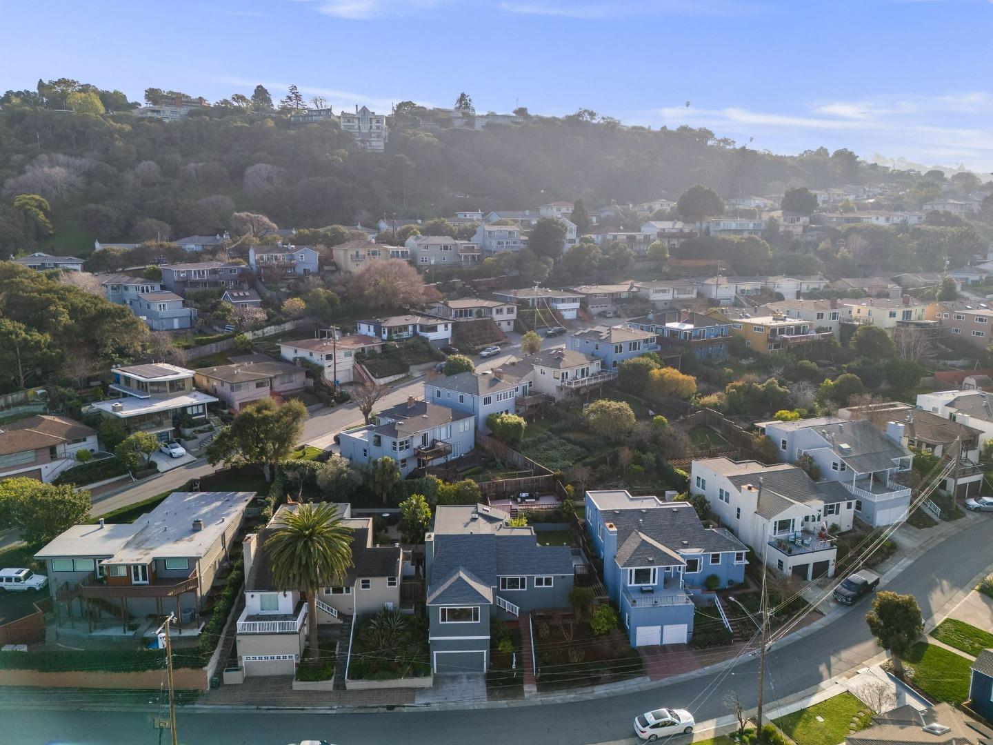 Detail Gallery Image 60 of 64 For 4030 Bayview Ave, San Mateo,  CA 94403 - 3 Beds | 2 Baths